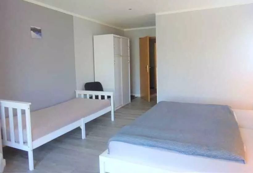 Hotelli Villa Fröhlich