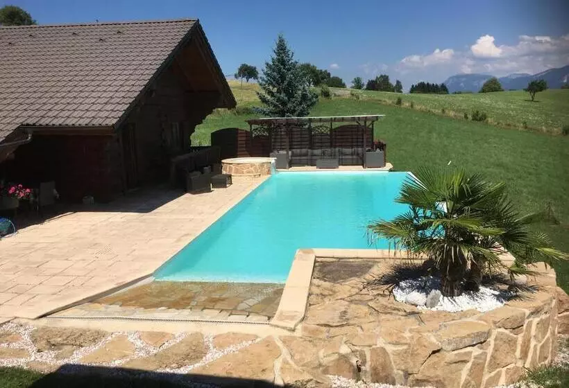 ペンション Chalet Le Pré De La Dame