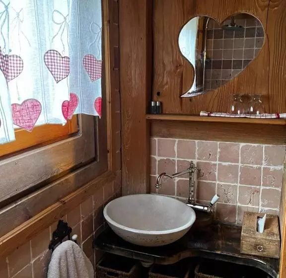 ペンション Chalet Le Pré De La Dame