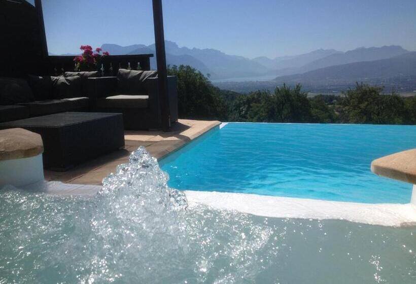 پانسیون Chalet Le Pré De La Dame