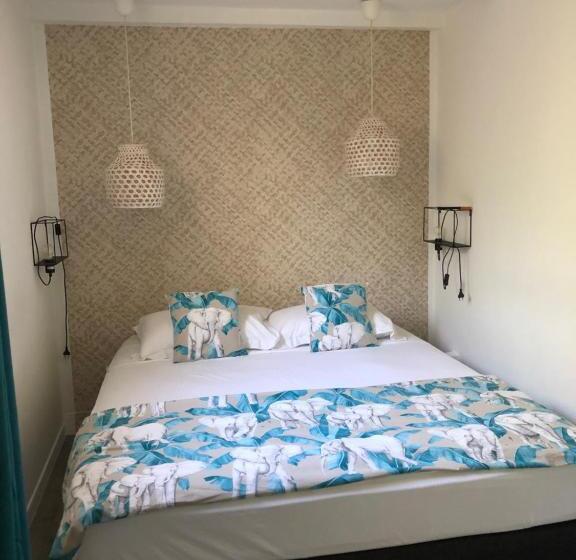 بنسيون 2 Pièces Indépendant Avec Son Jardinet Privé