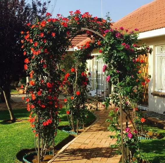 Majatalo Welcome Guest House