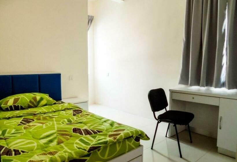 הוסטל Kampar Private Roomstay