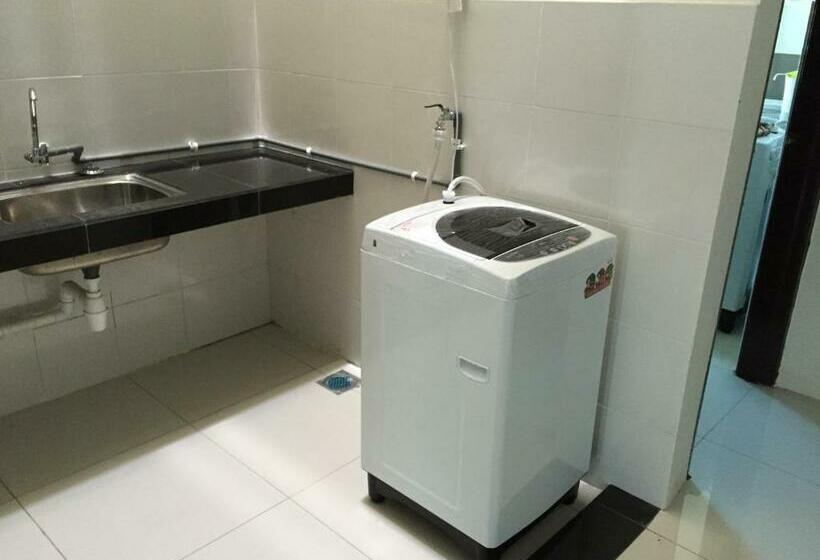 הוסטל Kampar Private Roomstay