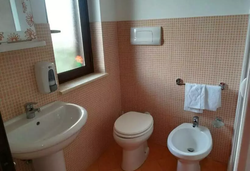 Aamiaismajoitus (B&B) A Due Passi Dal Mare