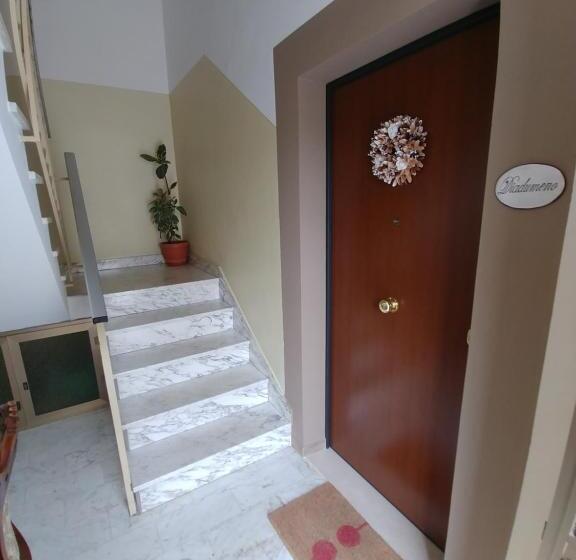 ベッドアンドブレックファースト Diadumeno Superior Apartment