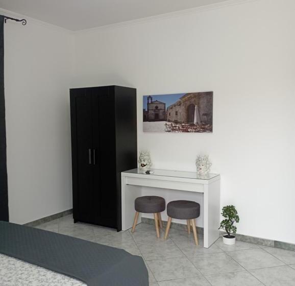 Bed and Breakfast La Casetta Di Viale Paradiso