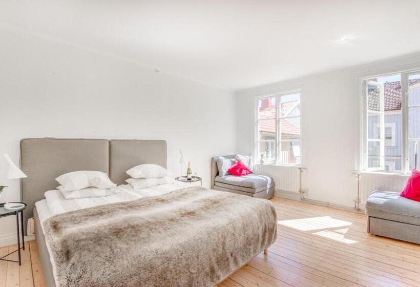 City Apartments In Jonkoping