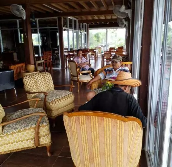 Hotelli Homestay568 Branch 2