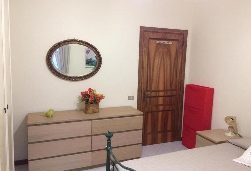 膳宿费 Affittacamere La Pisana