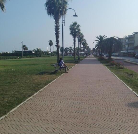 膳宿费 Affittacamere La Pisana