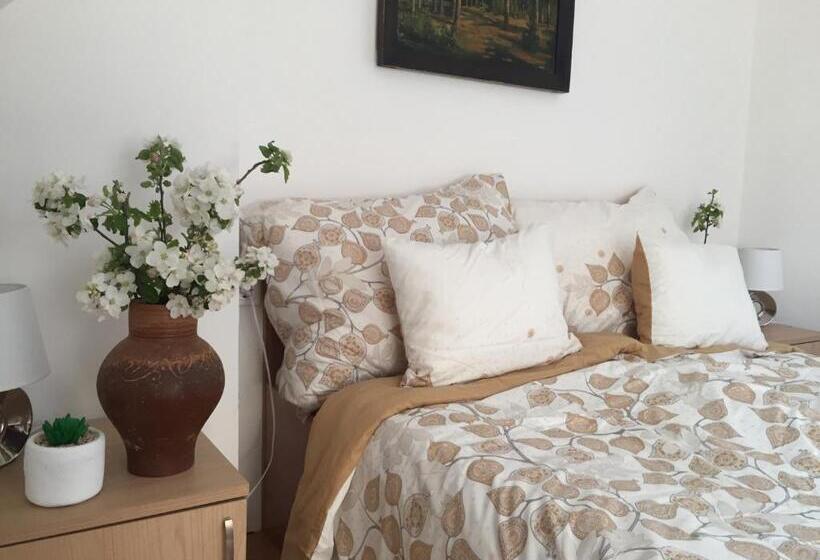 펜션 Dósa Tanya, Vendégház