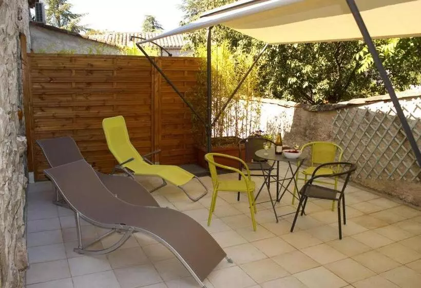 Majatalo Mas Des Falaises