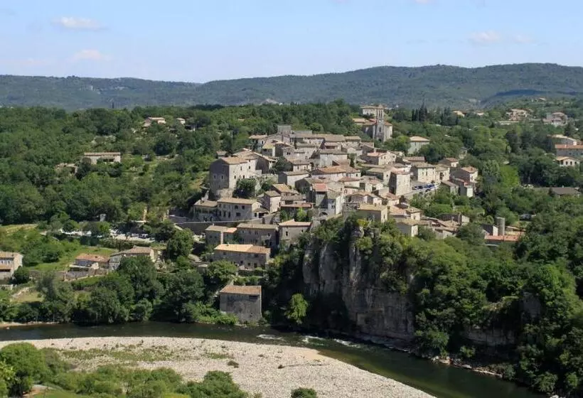 Majatalo Mas Des Falaises