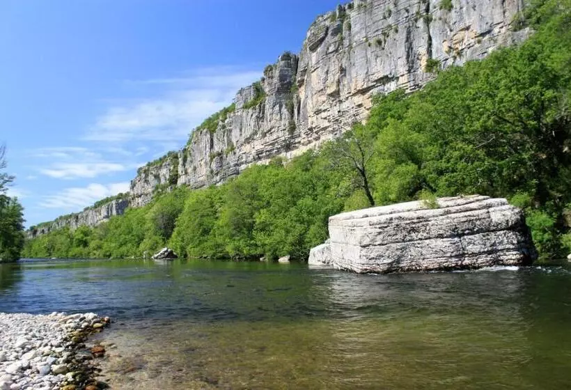Majatalo Mas Des Falaises
