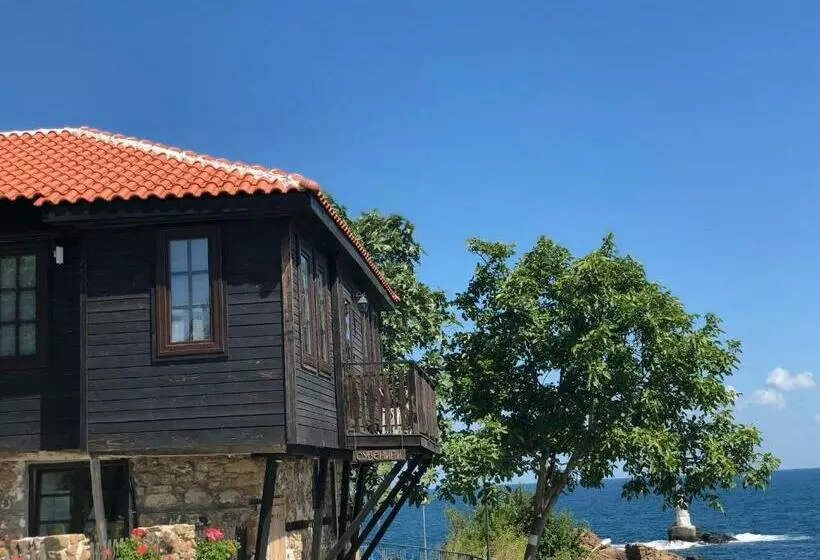 Majatalo The Greek House