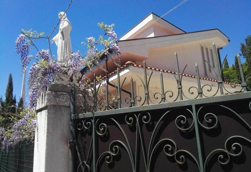 膳宿费 Villa Sacro Cuore