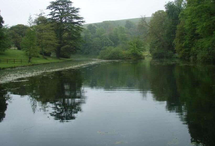 Top Parts Bed & Breakfast