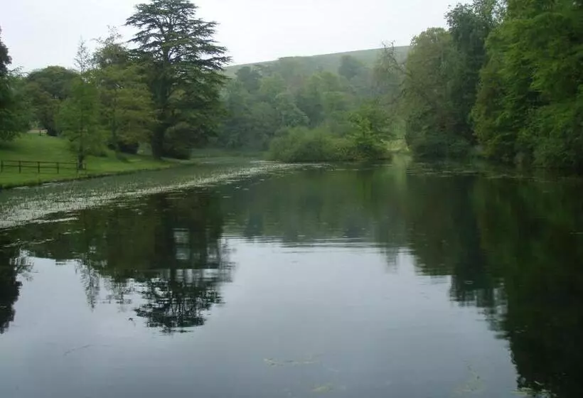 Top Parts Bed & Breakfast