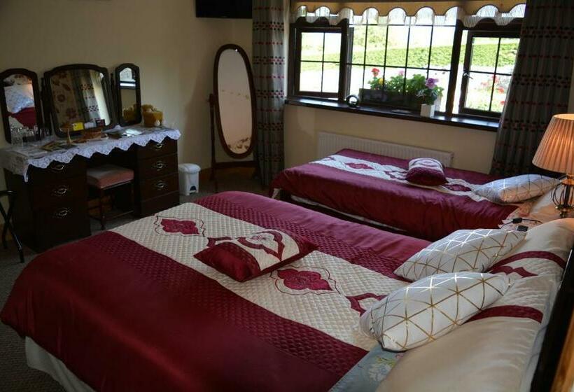 Weir View Bed And Breakfast