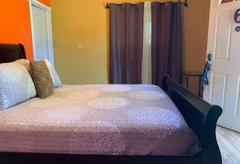 Retkeilymaja Posada Del Valle