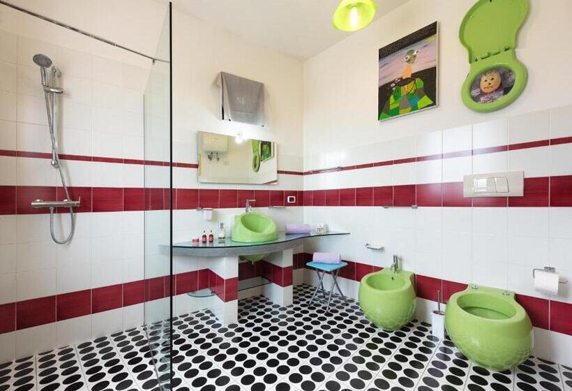 تختخواب و صبحانه Casa D Artista Le Stanze Della Stupidità