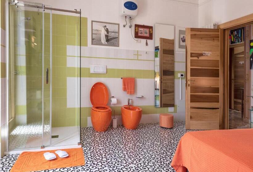 تختخواب و صبحانه Casa D Artista Le Stanze Della Stupidità