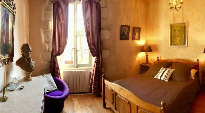 مبيت وإفطار Chambres D Hôtes La Borderie Du Gô Près De La Rochelle   Nieul