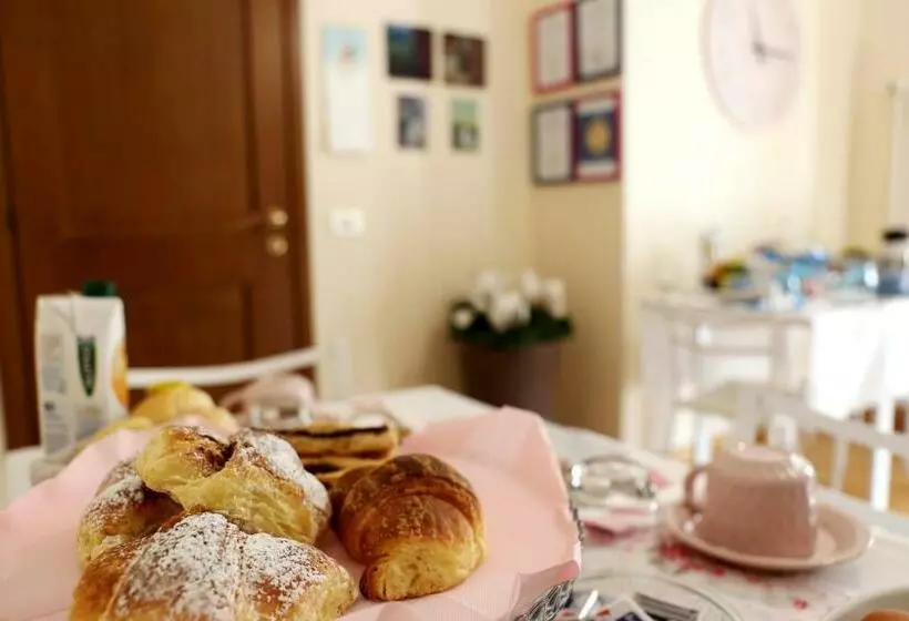 Aamiaismajoitus (B&B) La Casa Di Pimpi