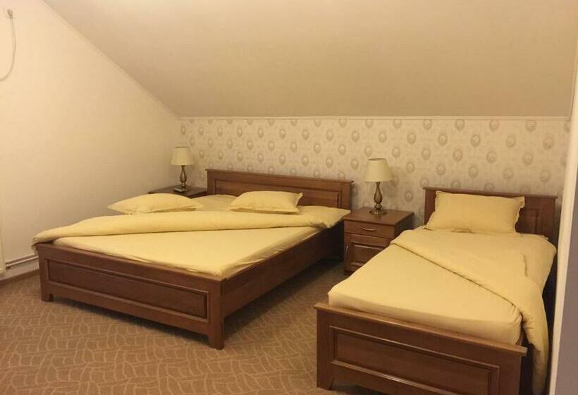 فندق على الطريق Pensiune Rosdelmar