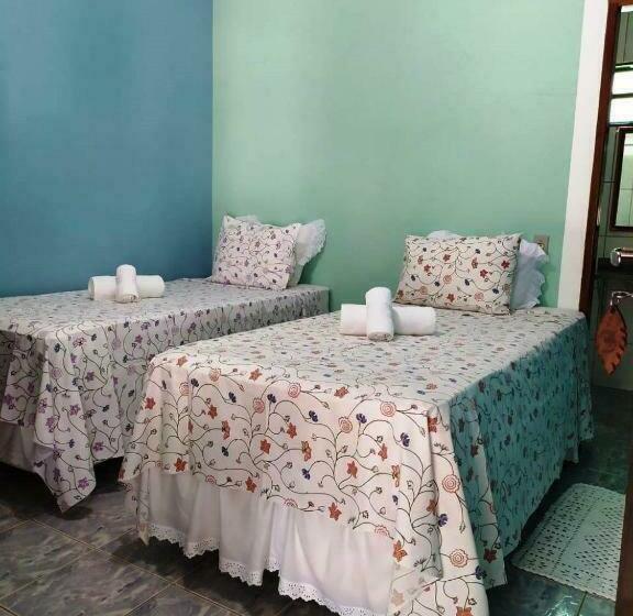 بنسيون Pousada Nenzinha