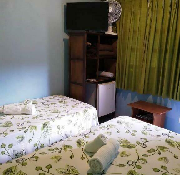 بنسيون Pousada Nenzinha