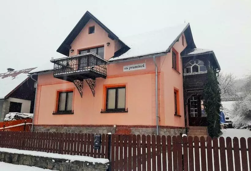Majatalo Ubytovaní Vila Pramínek