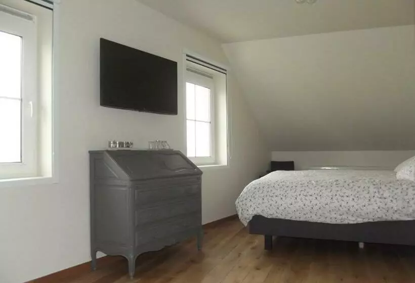 Aamiaismajoitus (B&B) Au Bonheur Frontalier