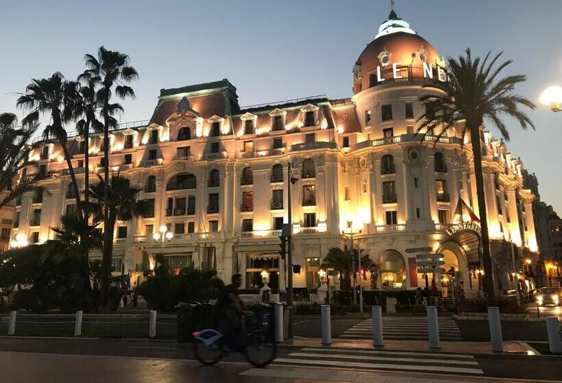 ベッドアンドブレックファースト Chambre D Hôte Fabron