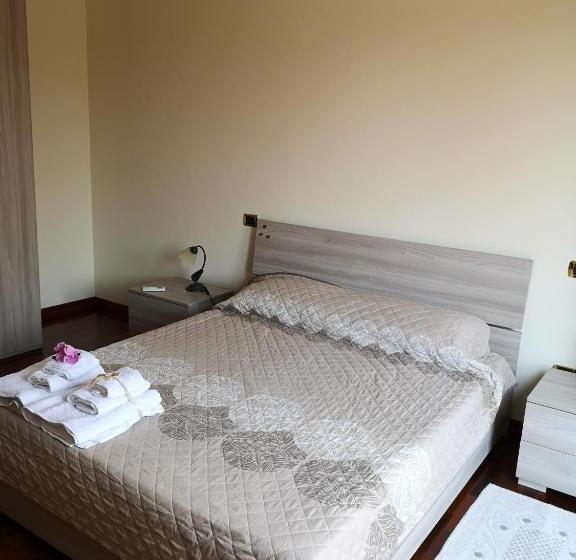 ベッドアンドブレックファースト Fiorestella