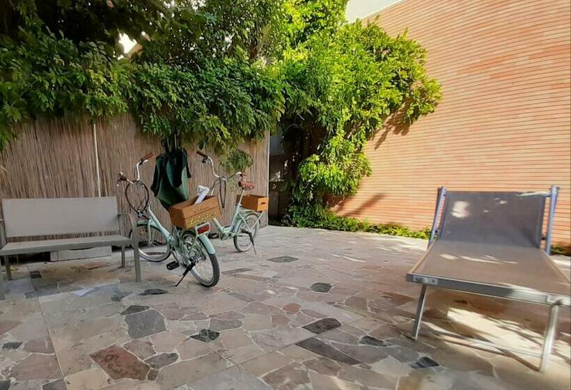 Aamiaismajoitus (B&B) La Gran Dama