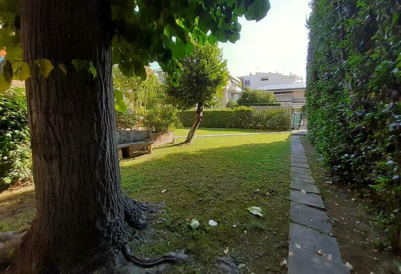 Aamiaismajoitus (B&B) La Gran Dama