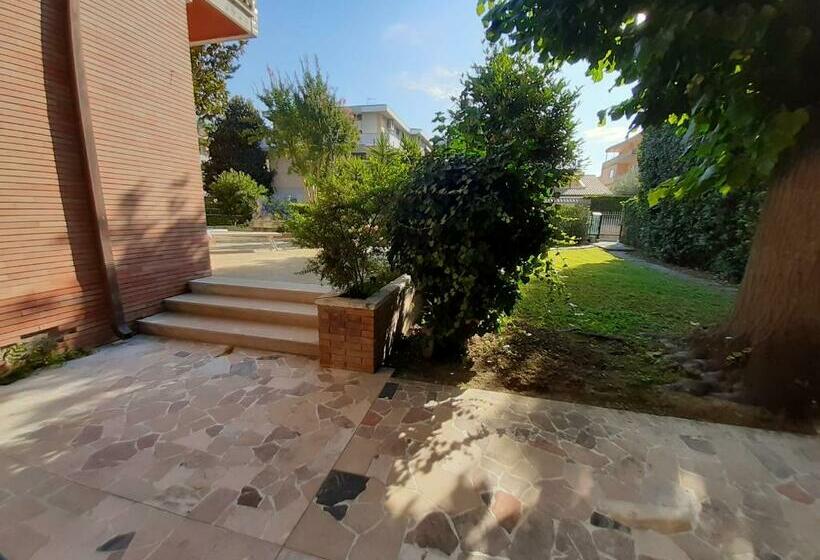 Aamiaismajoitus (B&B) La Gran Dama