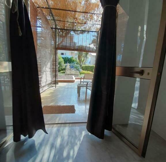 Aamiaismajoitus (B&B) La Gran Dama