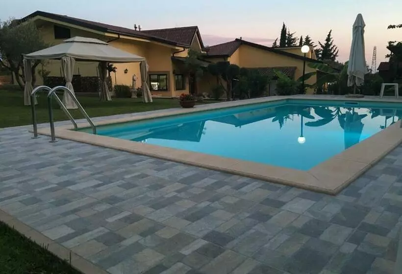 Aamiaismajoitus (B&B) Le Gatte