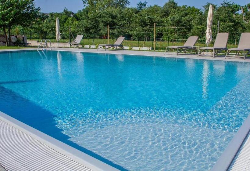 تختخواب و صبحانه Orchidea Del Garda