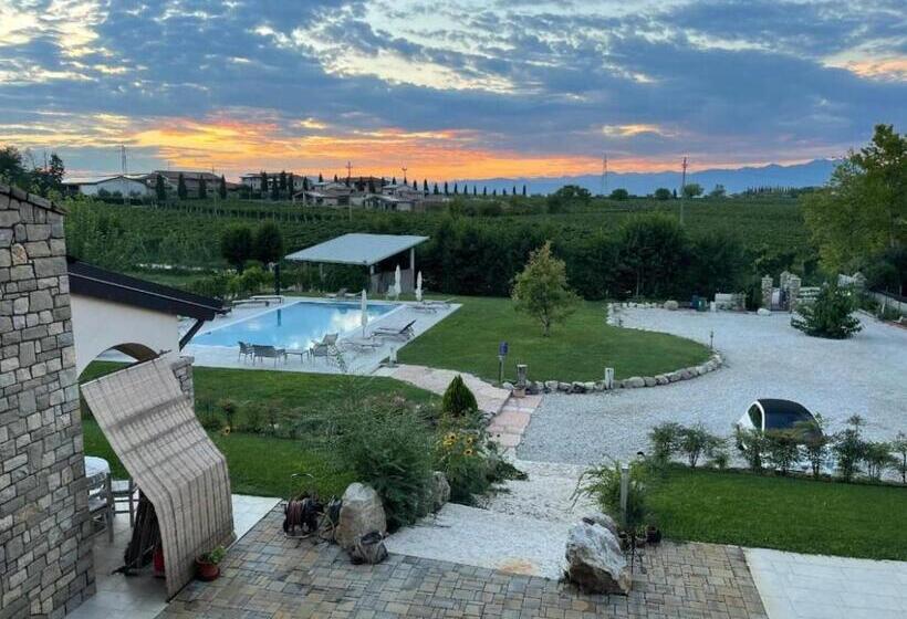 تختخواب و صبحانه Orchidea Del Garda