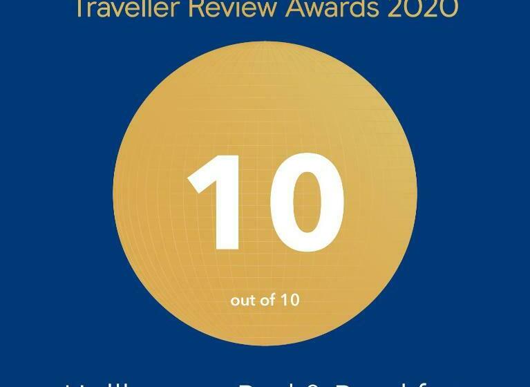 Hollhouse   Bed & Breakfast