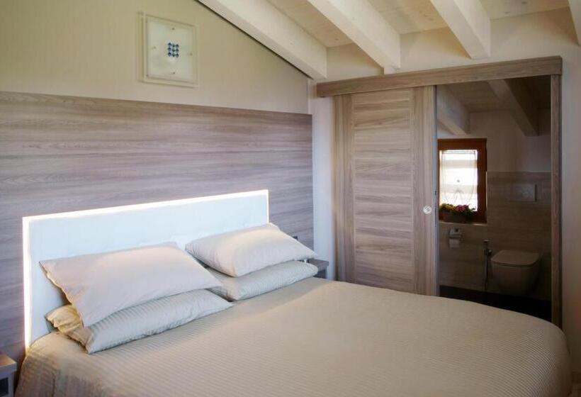 ホテル Agriturismo Ruc Del Lac