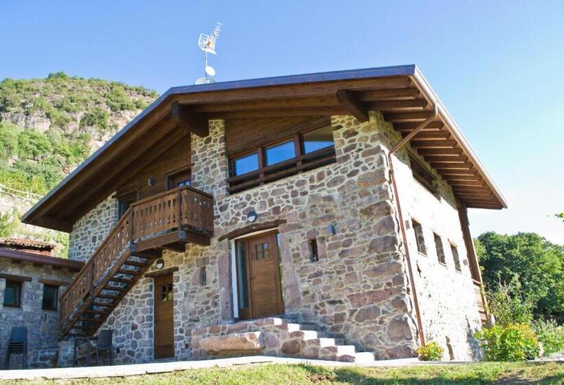 ホテル Agriturismo Ruc Del Lac
