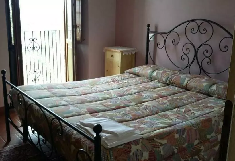 ホテル Alloggi Agrituristici Antica Dimora