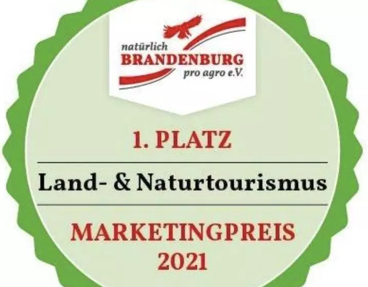 ホテル Project June   Ehemals Landgasthof Jüterbog