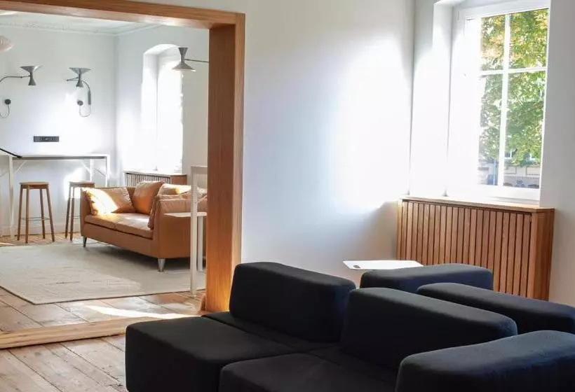 ホテル Project June   Ehemals Landgasthof Jüterbog