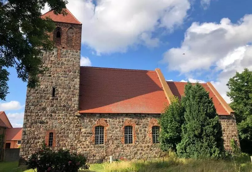 ホテル Project June   Ehemals Landgasthof Jüterbog